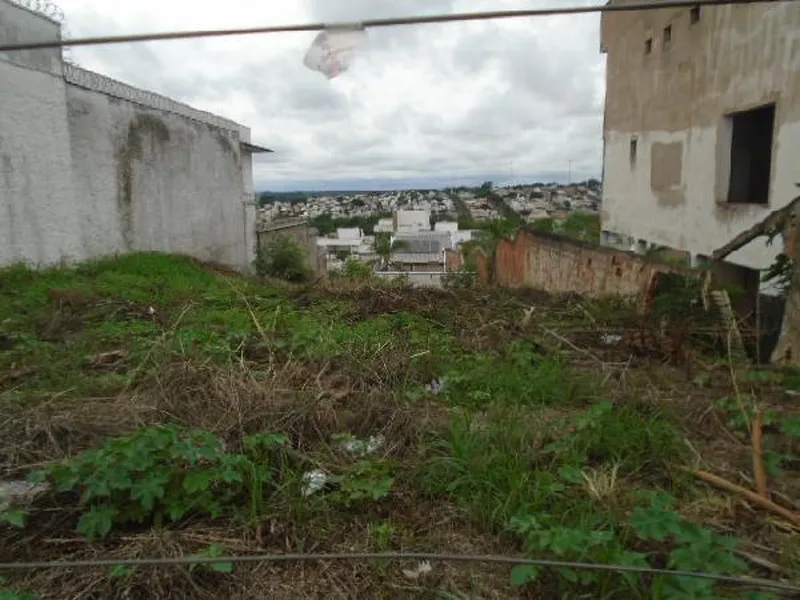 Terreno em Leilão Extrajudicial