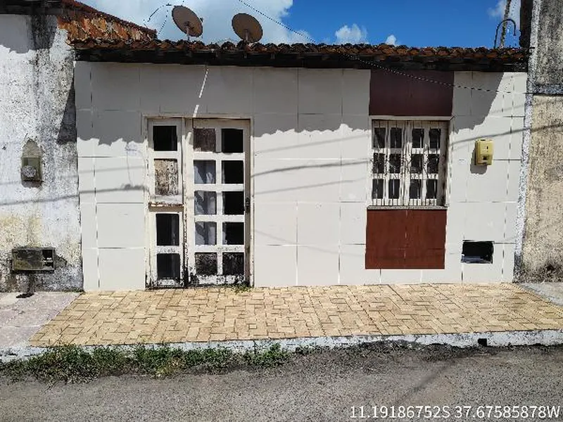 Casa em Leilão Extrajudicial