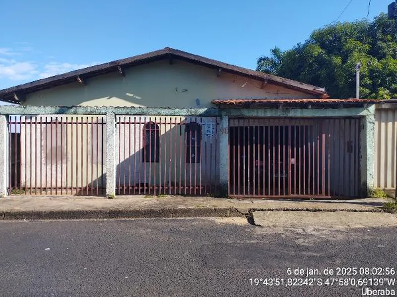 Casa em Leilão Extrajudicial