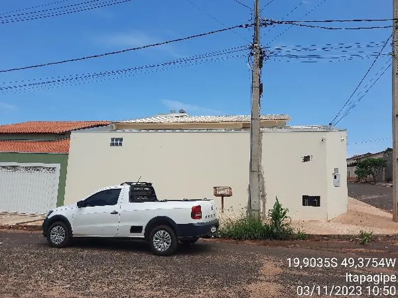 Casa em Leilão Extrajudicial