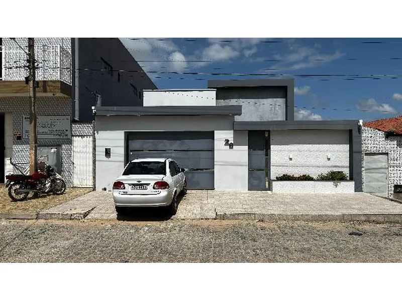 Casa em Leilão Extrajudicial