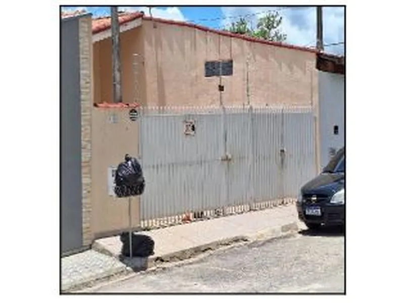 Casa em Leilão Extrajudicial
