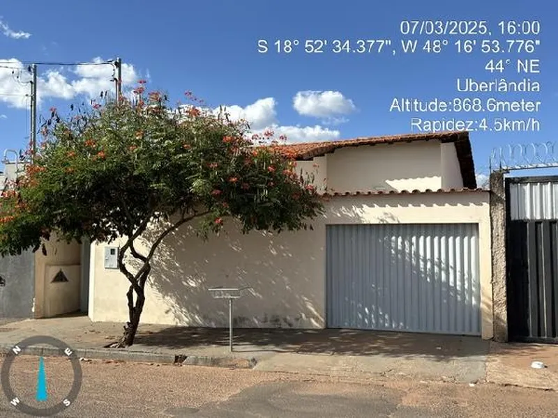Casa em Leilão Extrajudicial