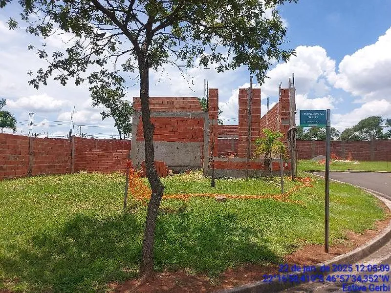 Terreno em Leilão Extrajudicial