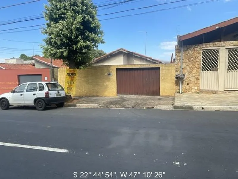 Casa em Leilão Extrajudicial