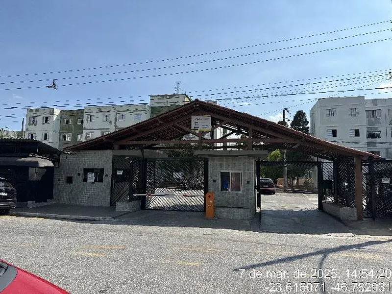 Apartamento em Leilão Extrajudicial