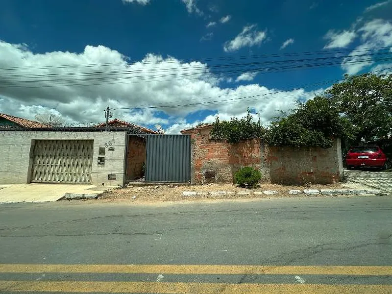 Casa em Leilão Extrajudicial