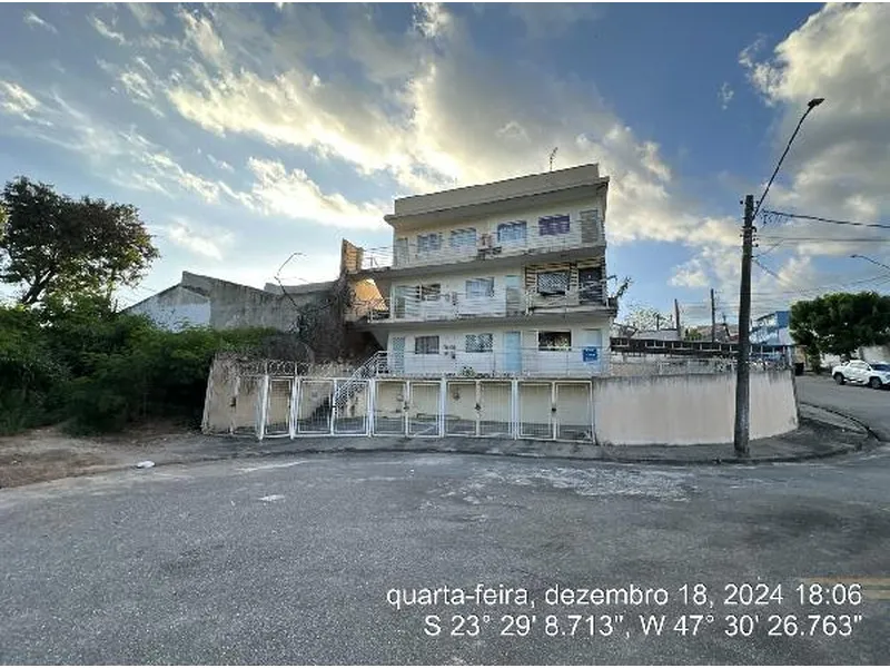 Apartamento em Leilão Extrajudicial