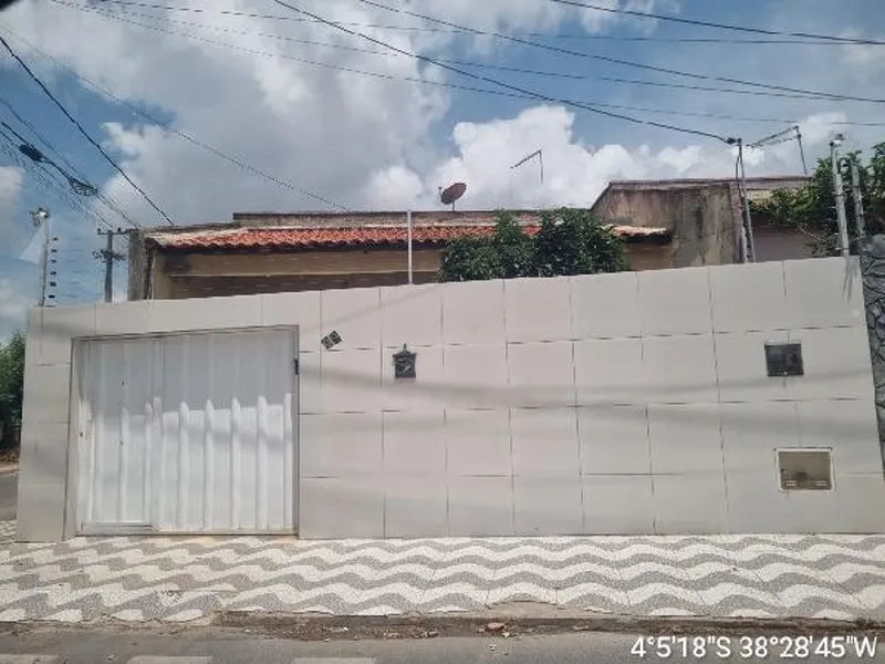 Casa em Leilão Extrajudicial
