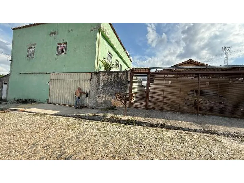 Casa em Leilão Extrajudicial
