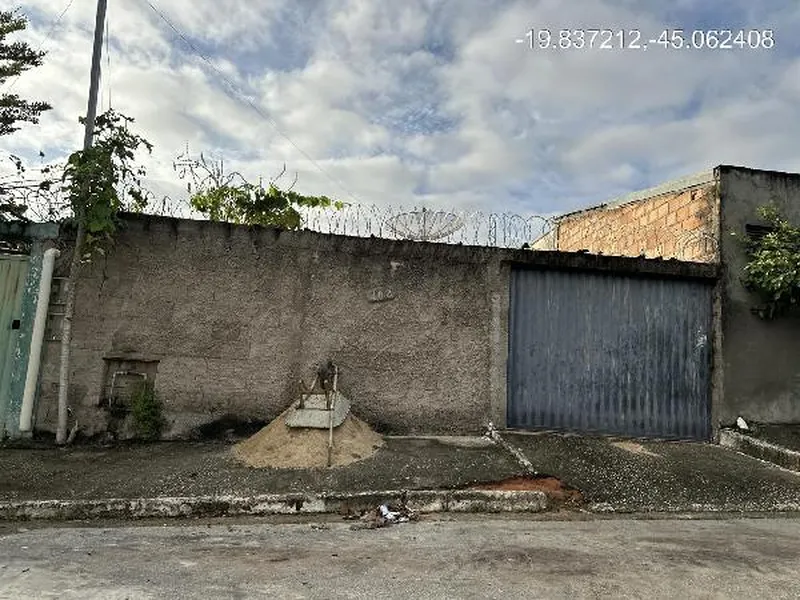 Casa em Leilão Extrajudicial