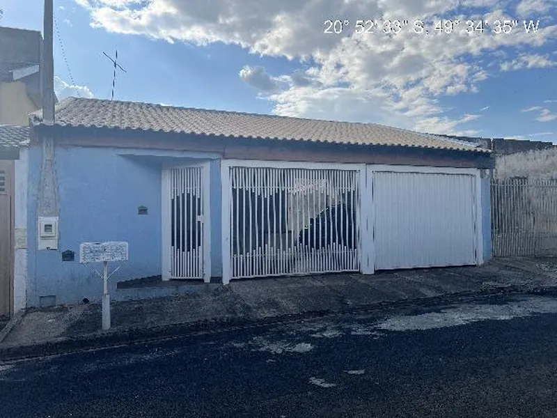 Prédio em Leilão Extrajudicial