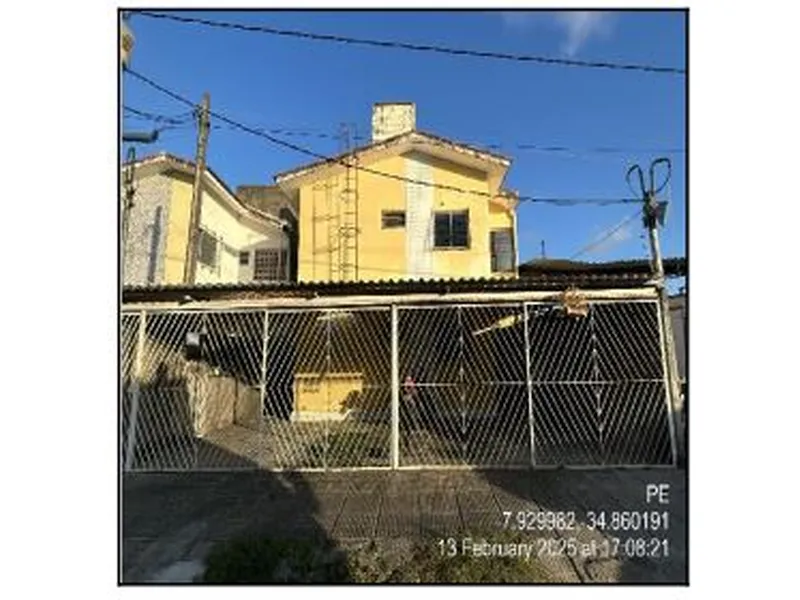 Casa em Leilão Extrajudicial