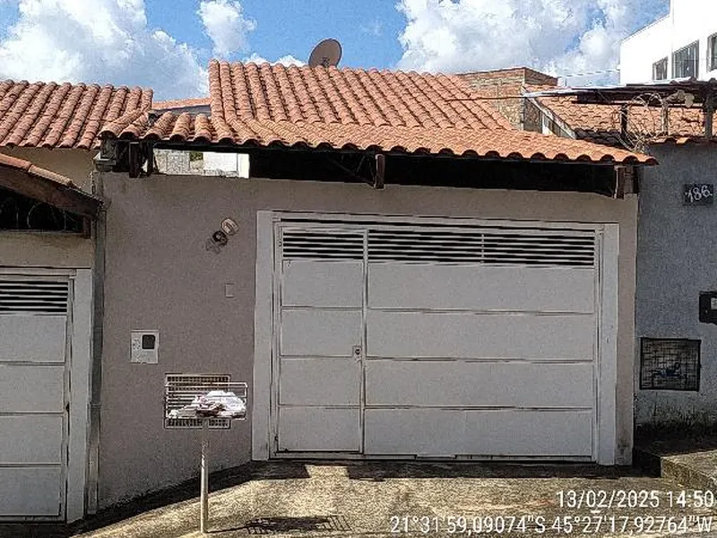 Casa em Leilão Extrajudicial