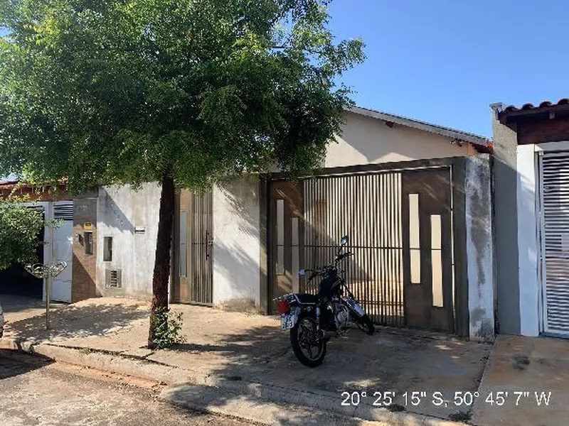 Casa em Leilão Extrajudicial