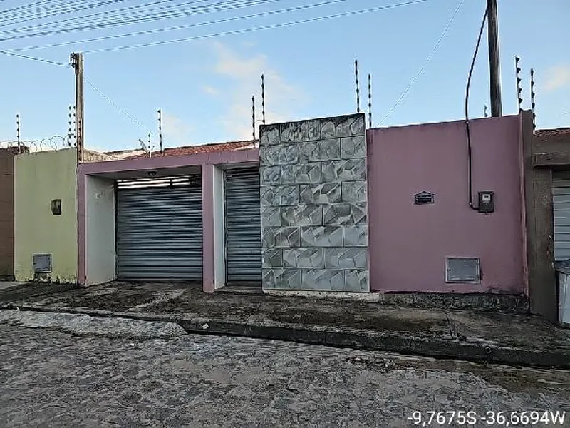 Casa em Leilão Extrajudicial