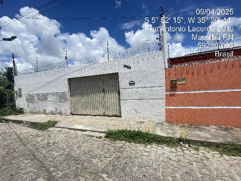 Casa em Leilão Extrajudicial