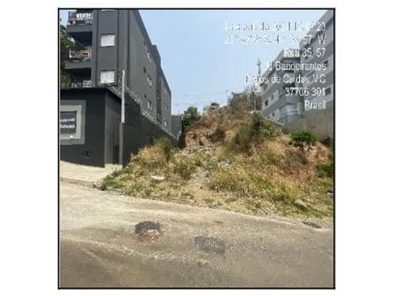 Terreno em Leilão Extrajudicial