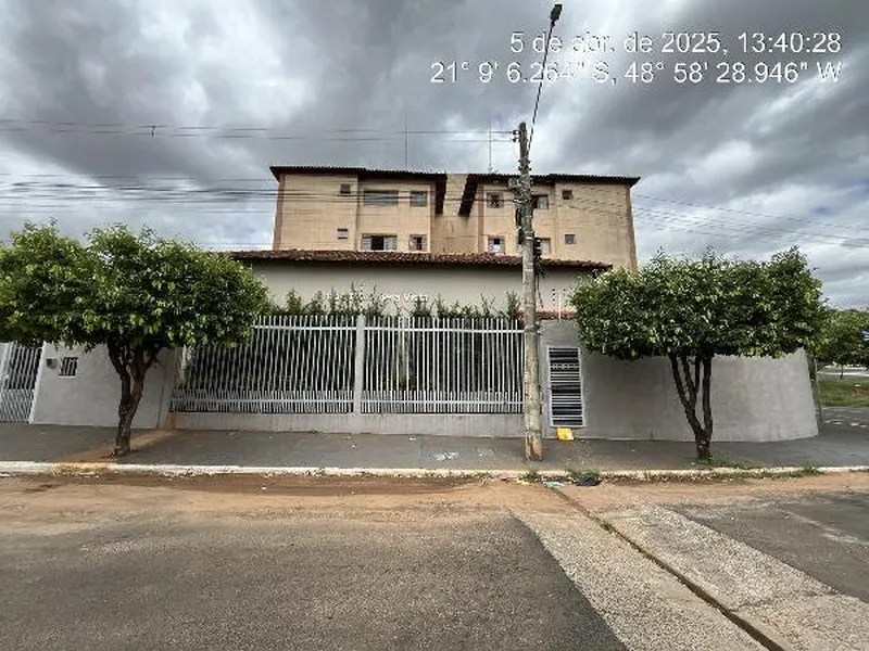 Apartamento em Leilão Extrajudicial
