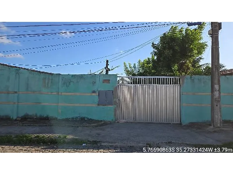Casa em Leilão Extrajudicial