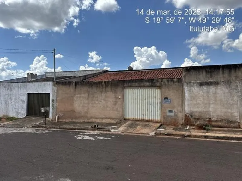 Casa em Leilão Extrajudicial
