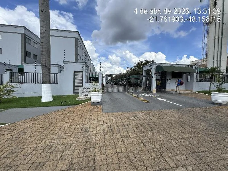 Apartamento em Leilão Extrajudicial
