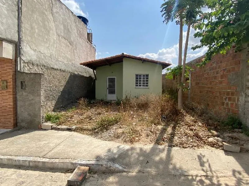 Casa em Leilão Extrajudicial