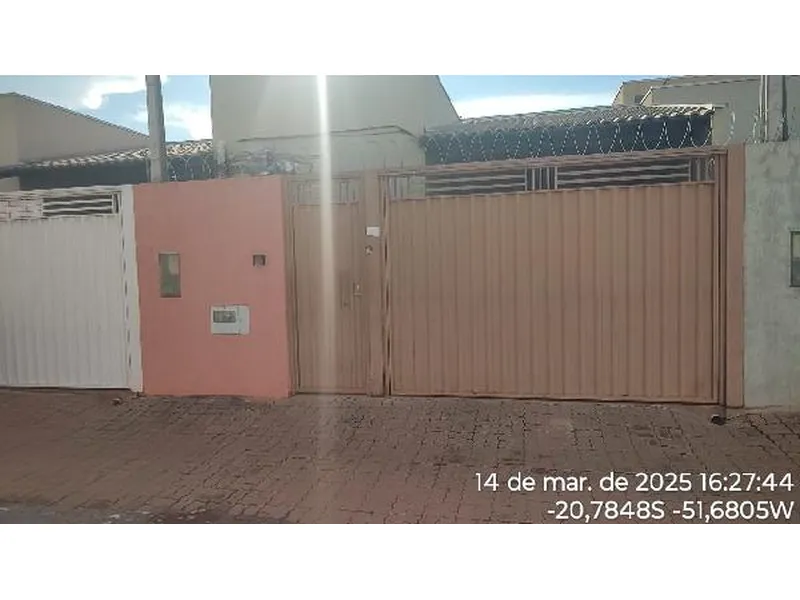 Casa em Leilão Extrajudicial