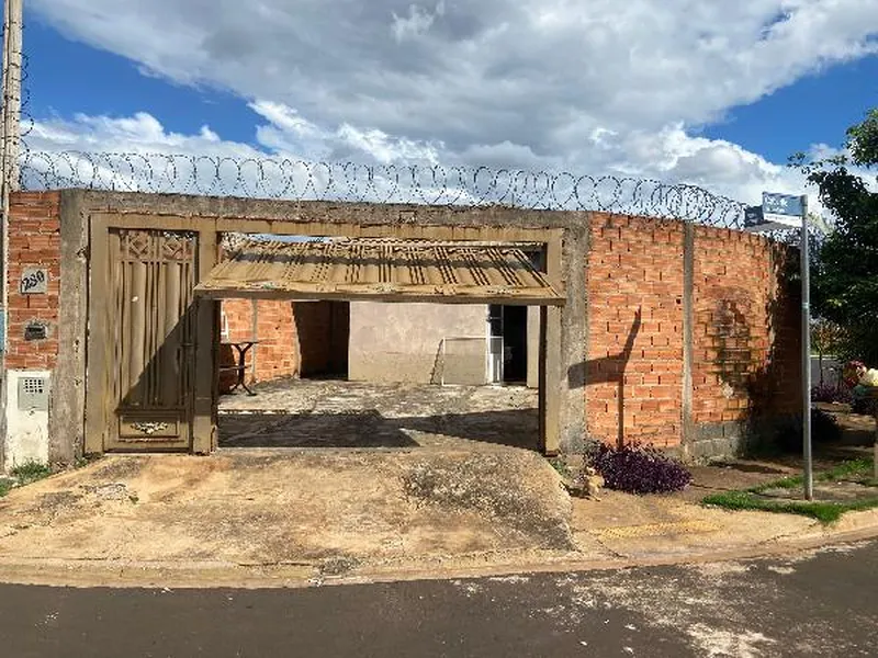 Prédio em Leilão Extrajudicial
