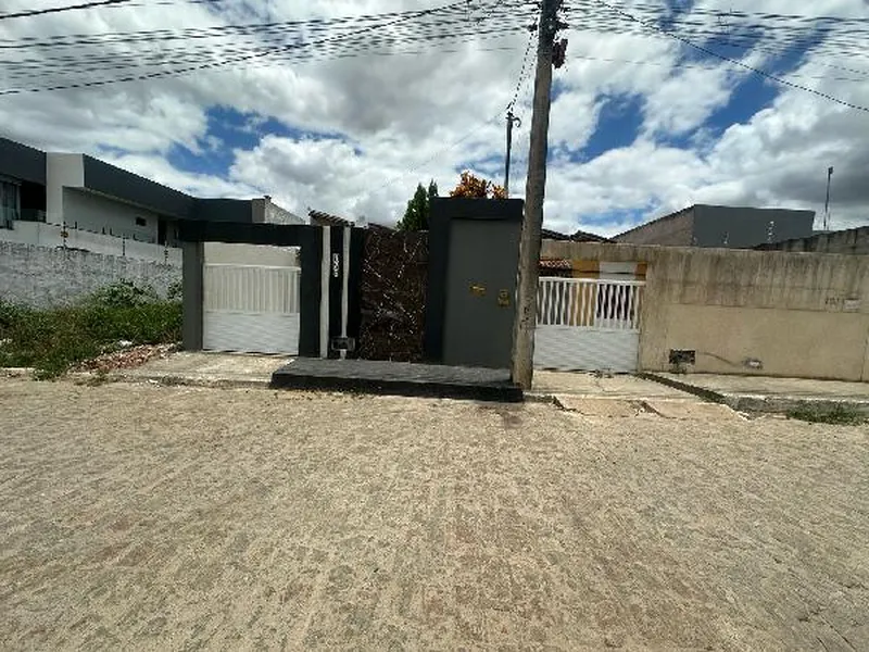 Casa em Leilão Extrajudicial