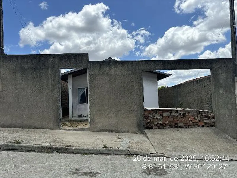 Casa em Leilão Extrajudicial