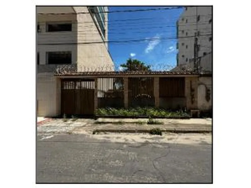 Casa em Licitação