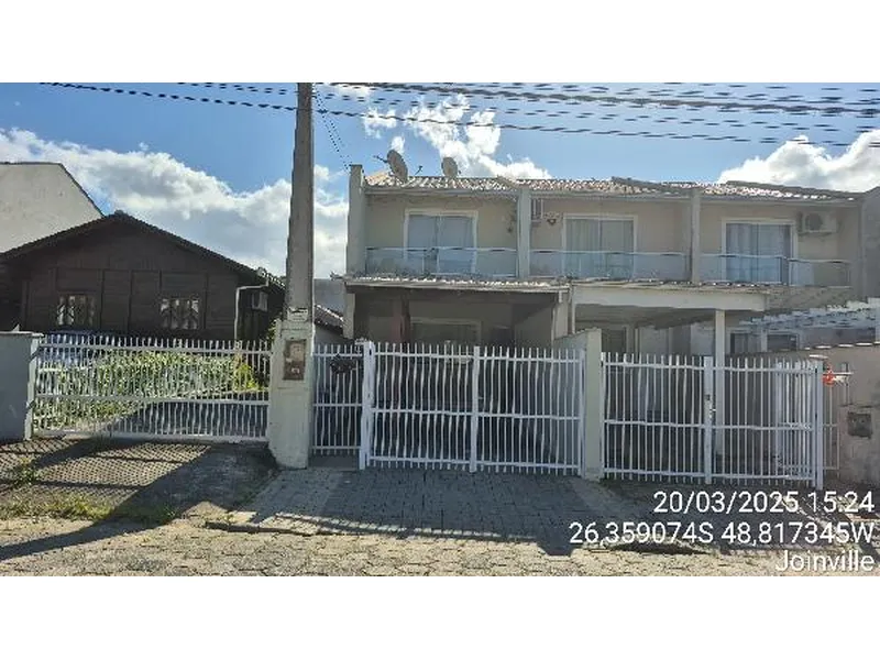 Casa em Leilão Extrajudicial