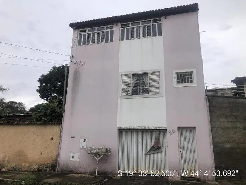 Casa em Licitação