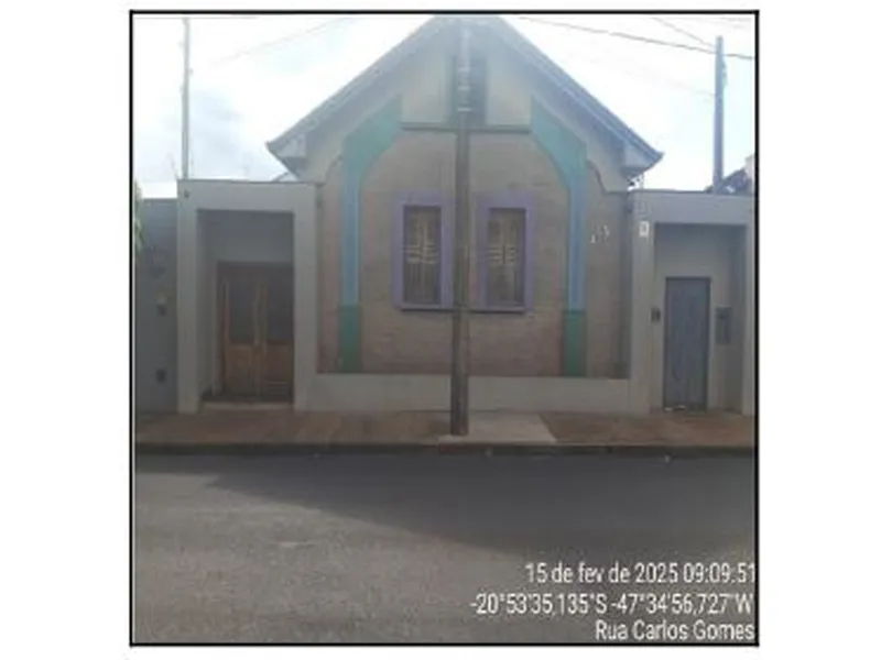 Casa em Leilão Extrajudicial