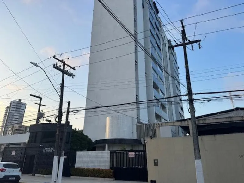Apartamento em Licitação