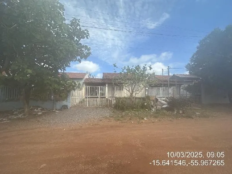 Casa em Leilão Extrajudicial