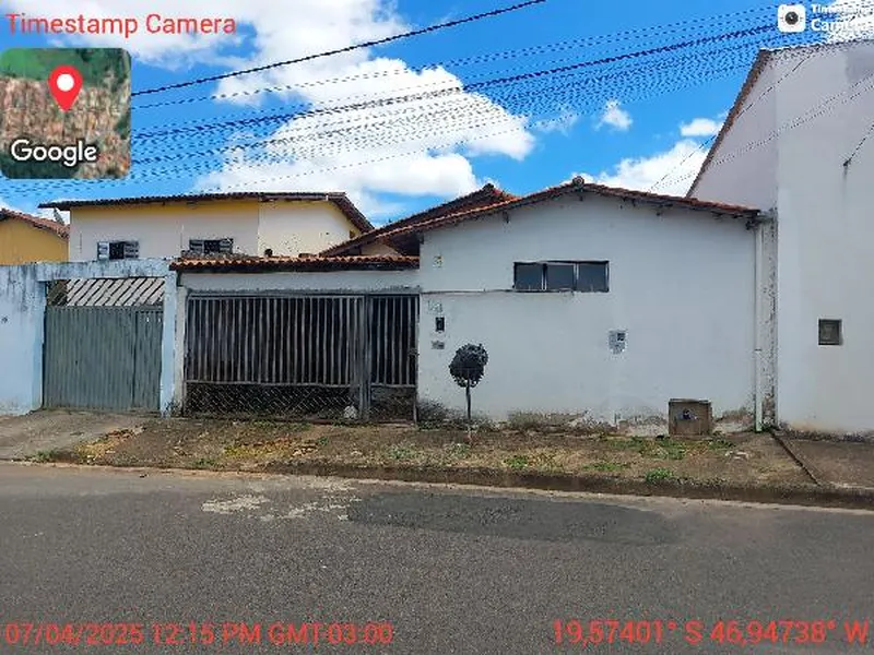 Casa em Leilão Extrajudicial