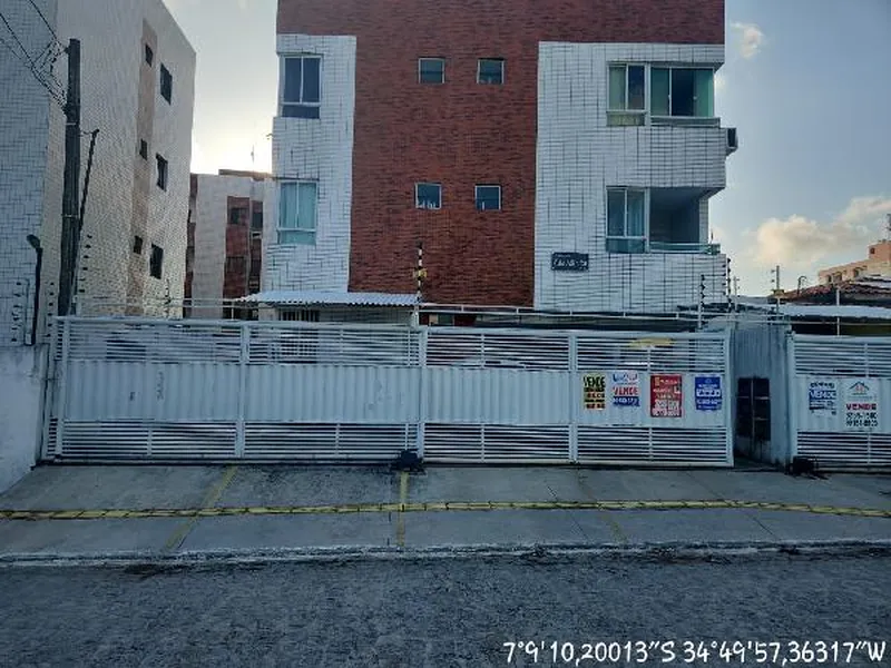 Apartamento em Licitação