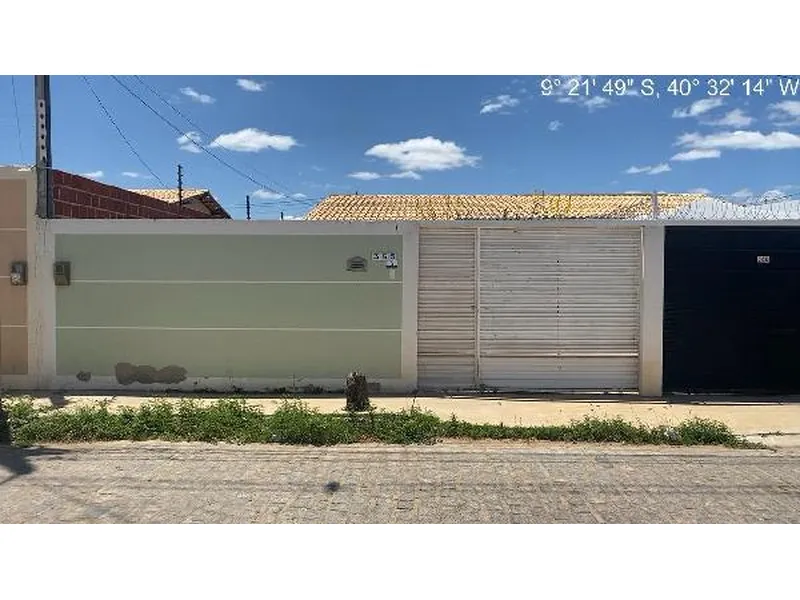 Casa em Leilão Extrajudicial