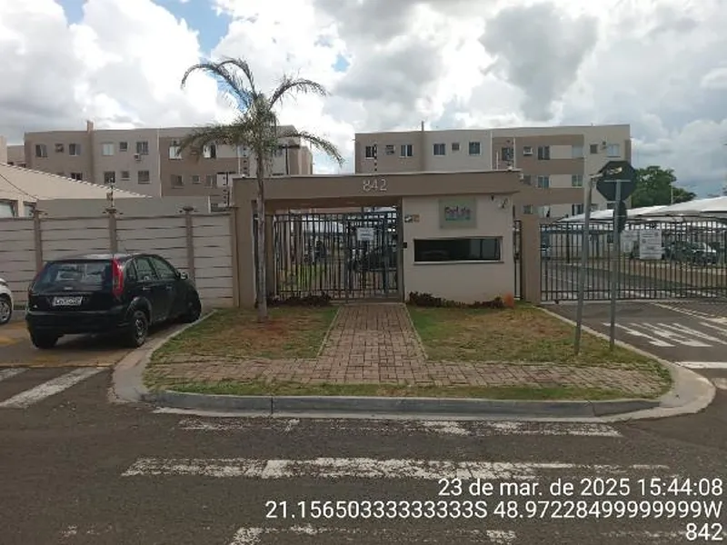 Apartamento em Leilão Extrajudicial