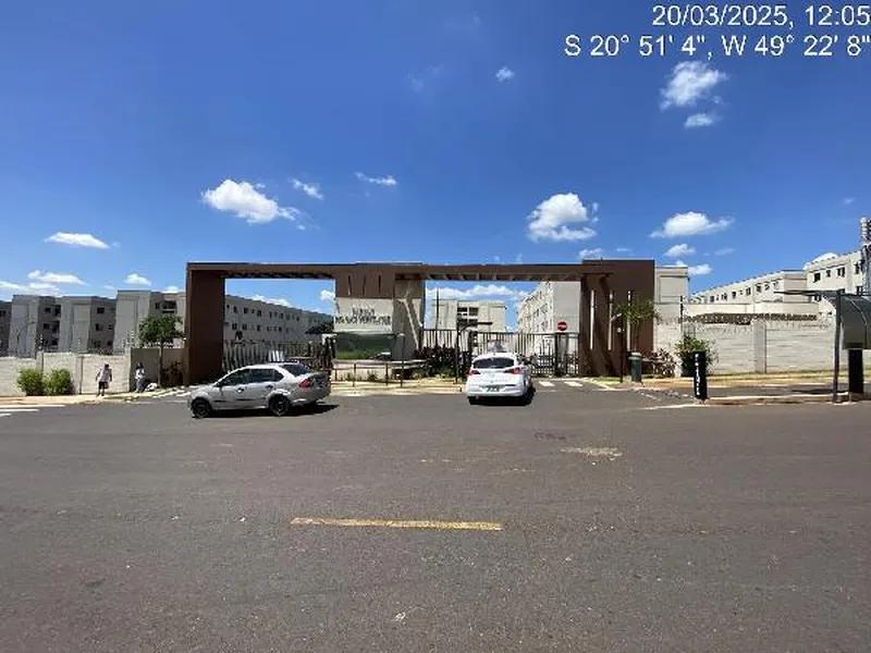 Apartamento em Leilão Extrajudicial