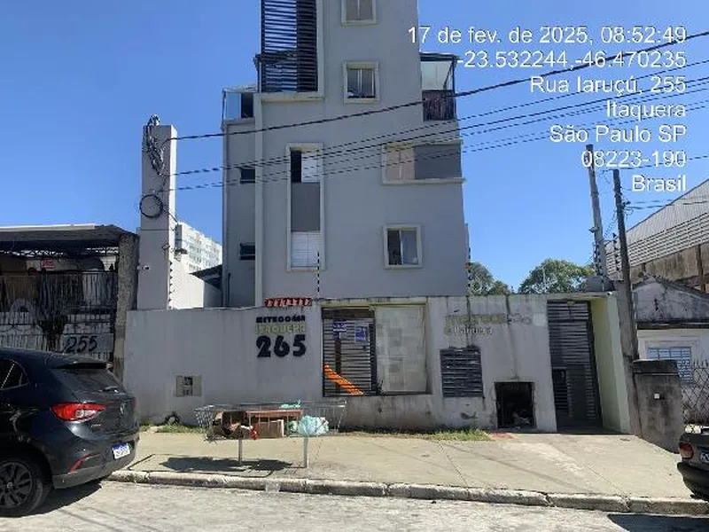 Apartamento em Licitação