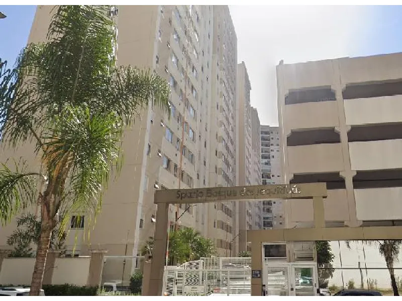 Apartamento em Licitação