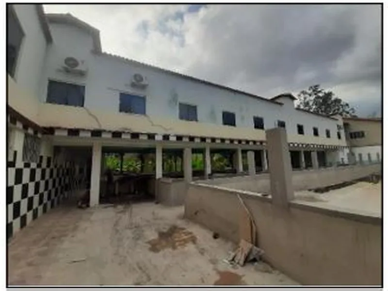 Prédio em Venda Direta