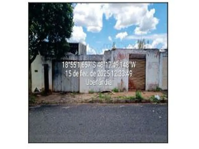 Terreno em Leilão Extrajudicial