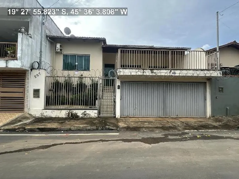 Casa em Leilão Extrajudicial