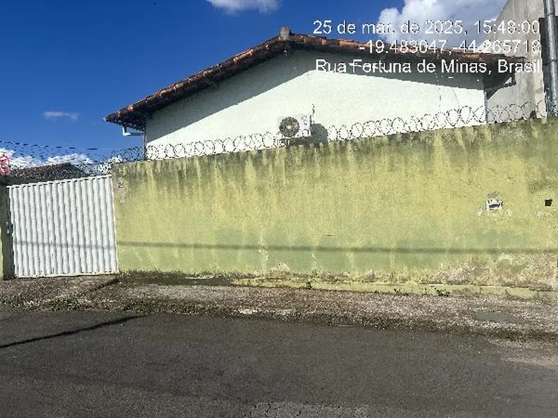 Casa em Leilão Extrajudicial
