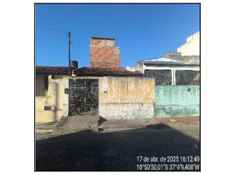Casa em Leilão Extrajudicial