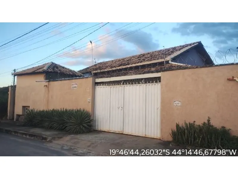 Casa em Leilão Extrajudicial
